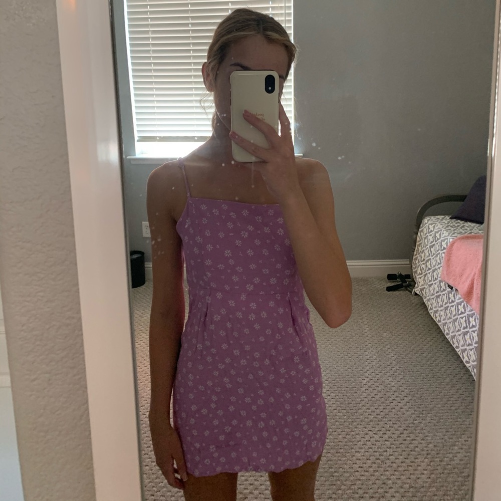 Dress - Picture 3 of 3